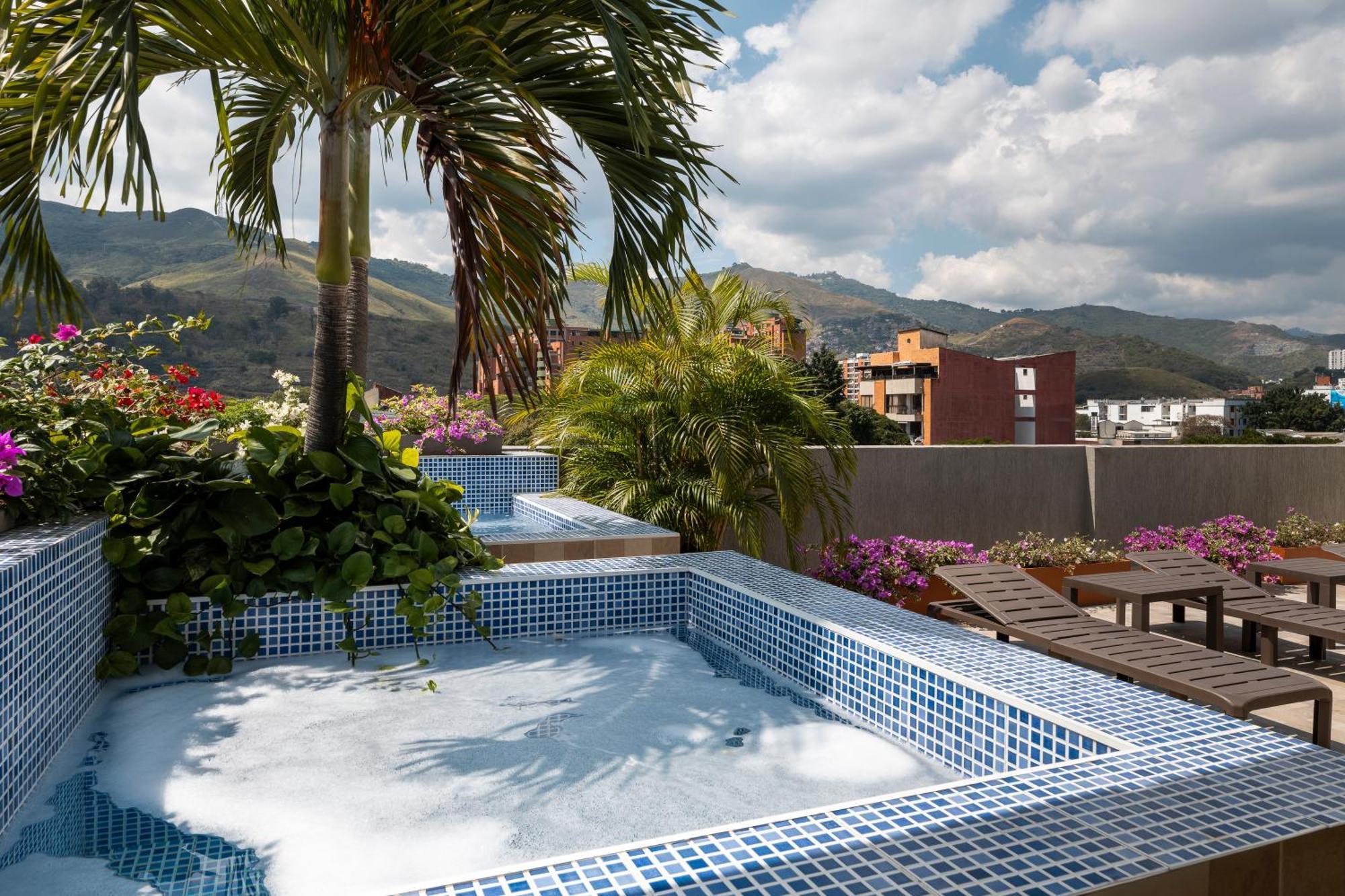 Hotel Ms Chipichape Plus Cali Ngoại thất bức ảnh