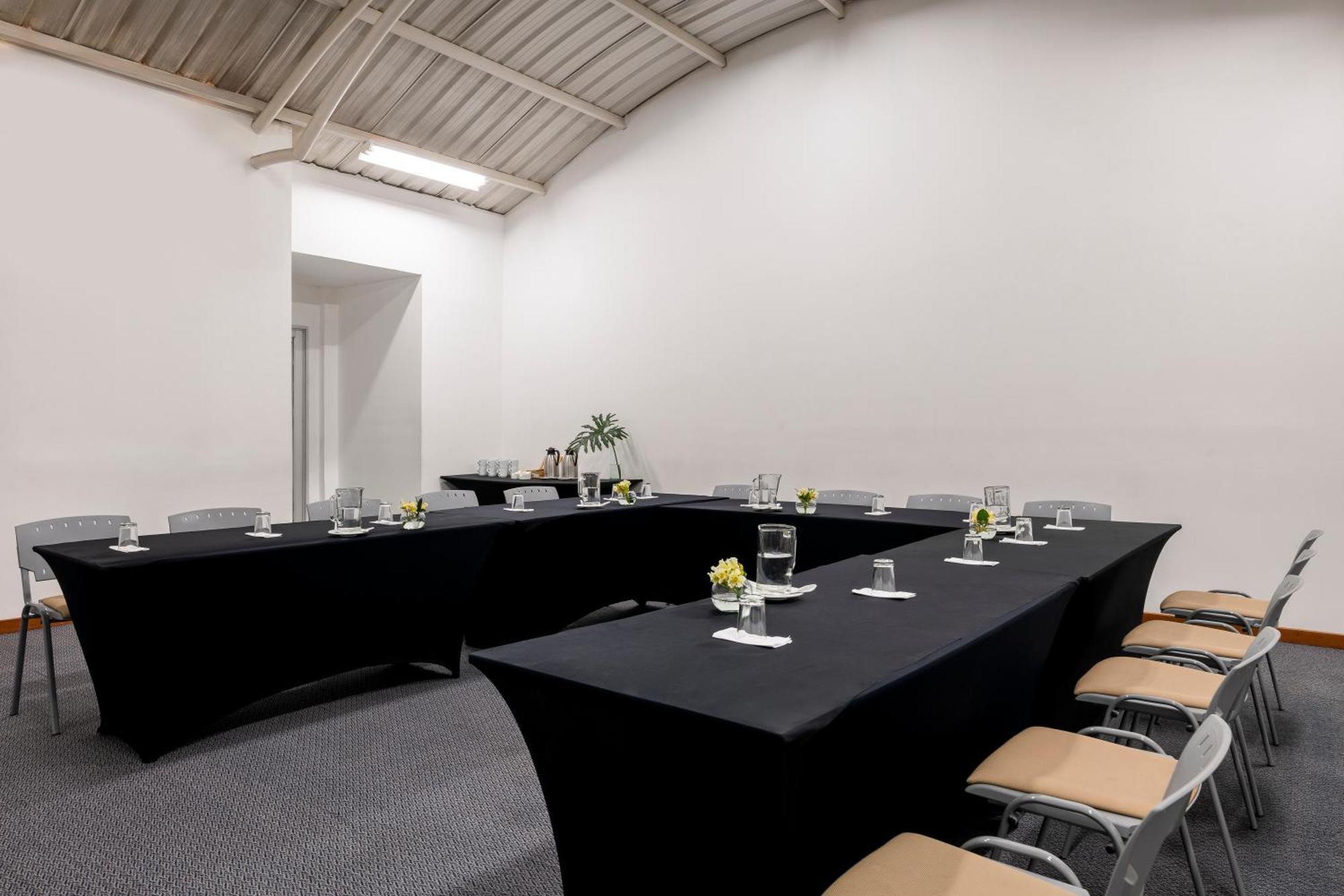 Hotel Ms Chipichape Plus Cali Ngoại thất bức ảnh